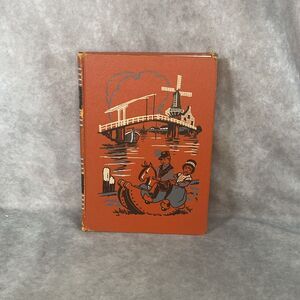 Vol 5 Child Craft Life In Many Lands Hard Cover Vintage 1949 Good